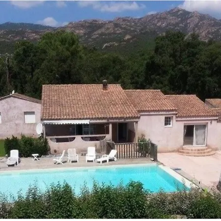 Charmante Proche Vecchio Grande Piscine Chauffee فيلة *
